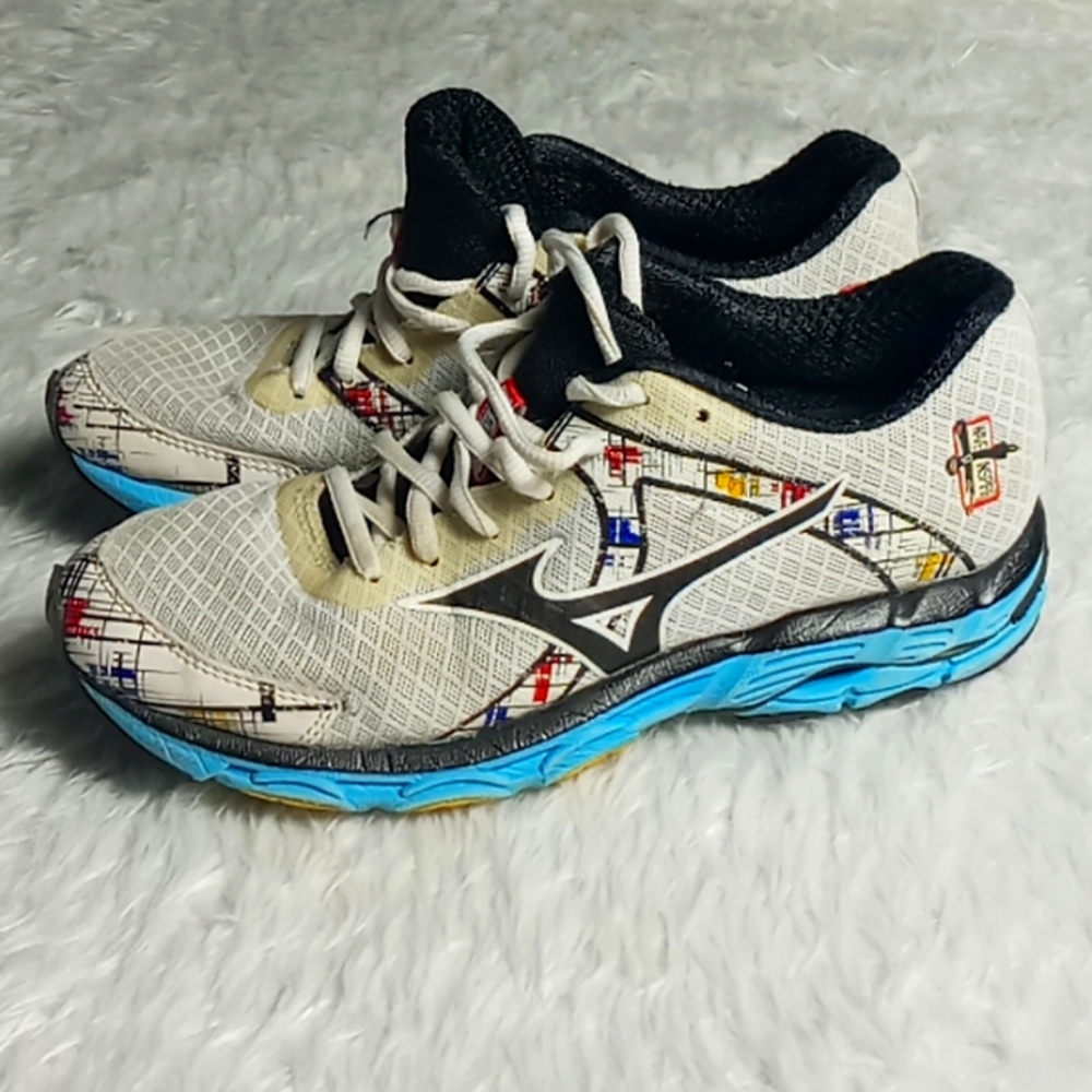 Mizuno 10th anniversary wave sneakers - Picture 2 of 9